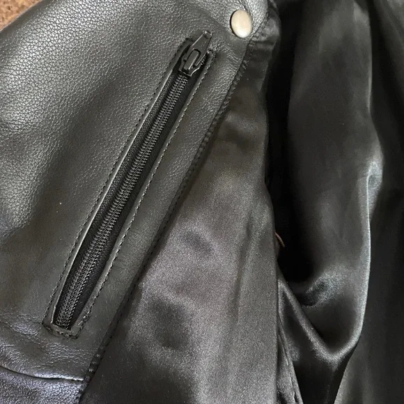 Women's Harley Davidson Unique Leather Jacket XS…​​​​​​​​ - Picture 9 of 12
